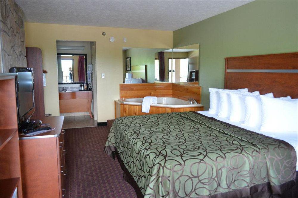 Baymont By Wyndham Pigeon Forge Near Island Drive Ξενοδοχείο Εξωτερικό φωτογραφία