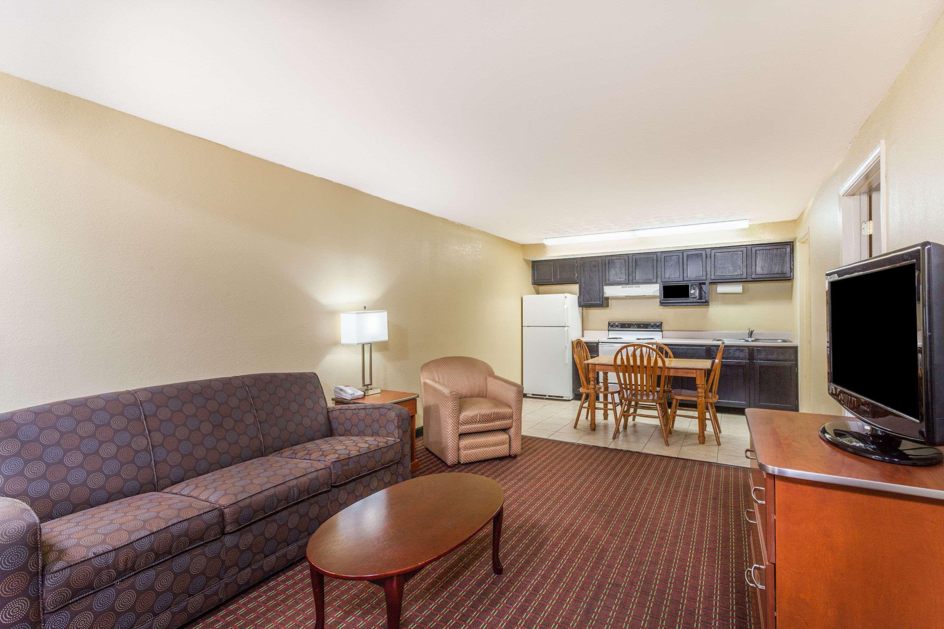 Baymont By Wyndham Pigeon Forge Near Island Drive Ξενοδοχείο Εξωτερικό φωτογραφία